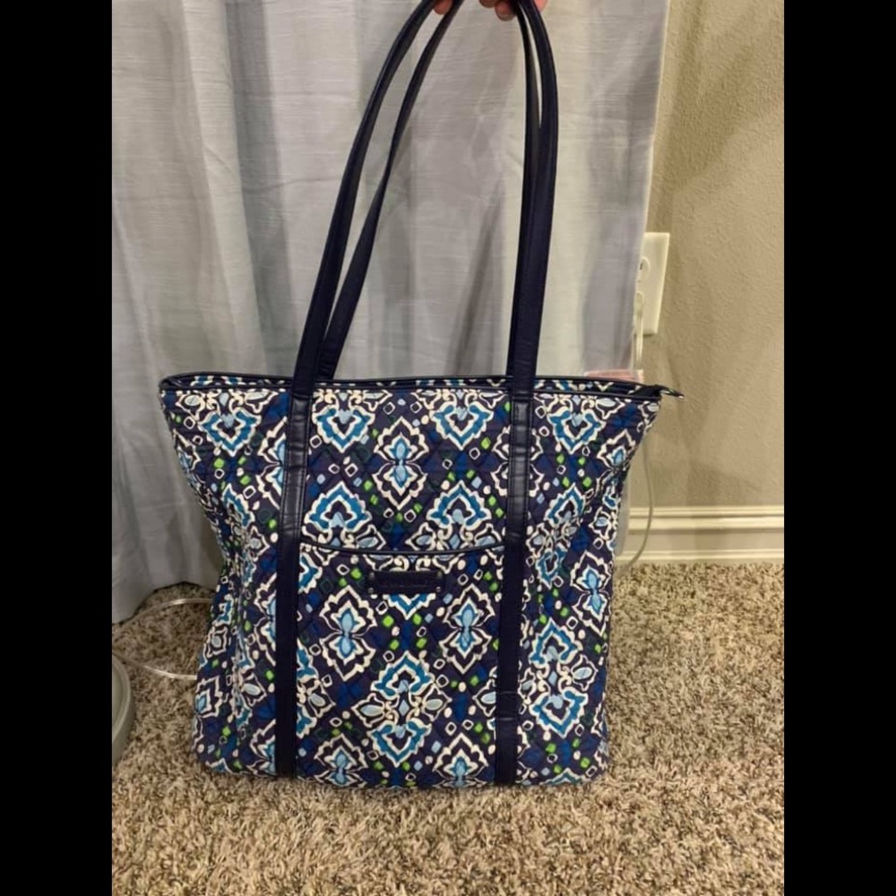 Vera Bradley Bag